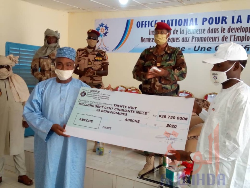 Tchad : l'ONAPE débloque 38,7 millions Fcfa pour financer 29 projets jeunes au Ouaddaï Tchad : l'ONAPE débloque 38,7 millions Fcfa pour financer 29 projets jeunes au Ouaddaï