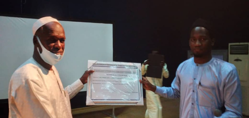 Tchad : une association à l'honneur pour son dévouement dans l'éducation au Tibesti. © Malick Mahamat/Alwihda Info Tchad : une association à l'honneur pour son dévouement dans l'éducation au Tibesti. © Malick Mahamat/Alwihda Info