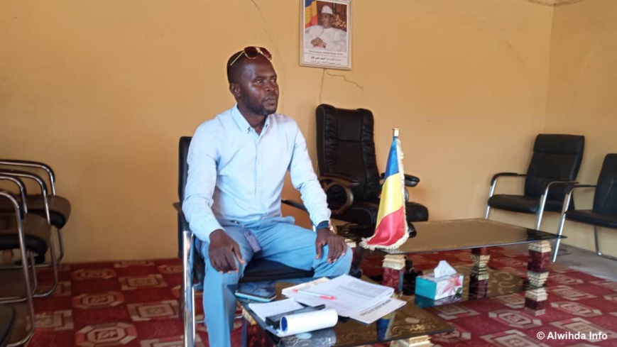 Le chef d'antenne de l'Office national de la jeunesse et des sports (ONAJES) de la province de Sila, Hilaire Memndigngar © Mahamat Issa Gadaya/Alwihda Info Le chef d'antenne de l'Office national de la jeunesse et des sports (ONAJES) de la province de Sila, Hilaire Memndigngar © Mahamat Issa Gadaya/Alwihda Info