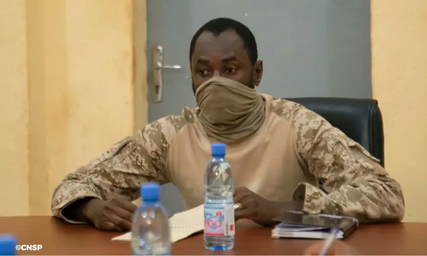 Mali : la CEDEAO donne un ultimatum pour désigner un civil à la Présidence