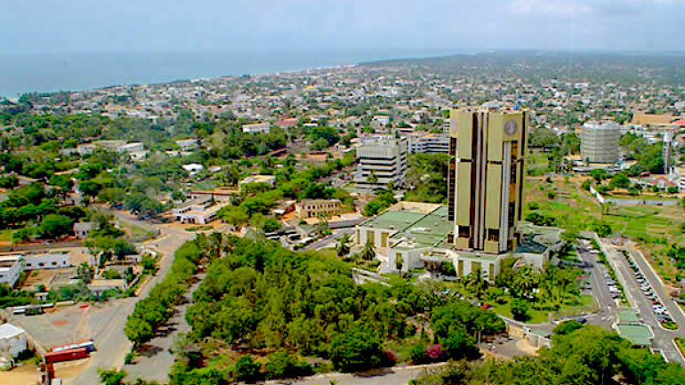 Togo : Trois présumés trafiquants de drogue interpellés et présentés à la presse à Lomé. © DR