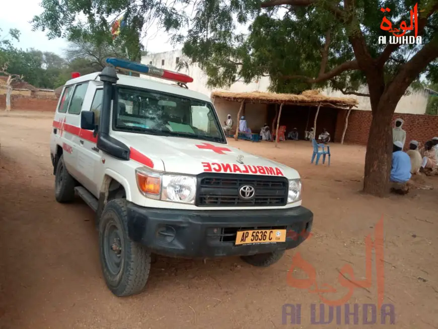 Une ambulance au Tchad. Illustration © Béchir Badjoury/Alwihda Info
