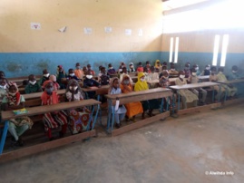 Tchad : au Batha, lancement de la révision du fichier électoral et reprise des cours. © Hassan Djidda Hassan/Alwihda Info Tchad : au Batha, lancement de la révision du fichier électoral et reprise des cours. © Hassan Djidda Hassan/Alwihda Info