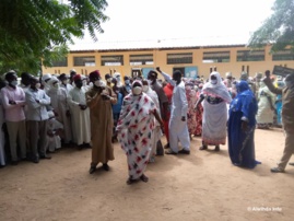 Tchad : au Batha, lancement de la révision du fichier électoral et reprise des cours. © Hassan Djidda Hassan/Alwihda Info Tchad : au Batha, lancement de la révision du fichier électoral et reprise des cours. © Hassan Djidda Hassan/Alwihda Info