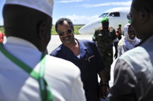 Mahamat Saleh Annadif à sa descente d'avion. Tobin Jones.