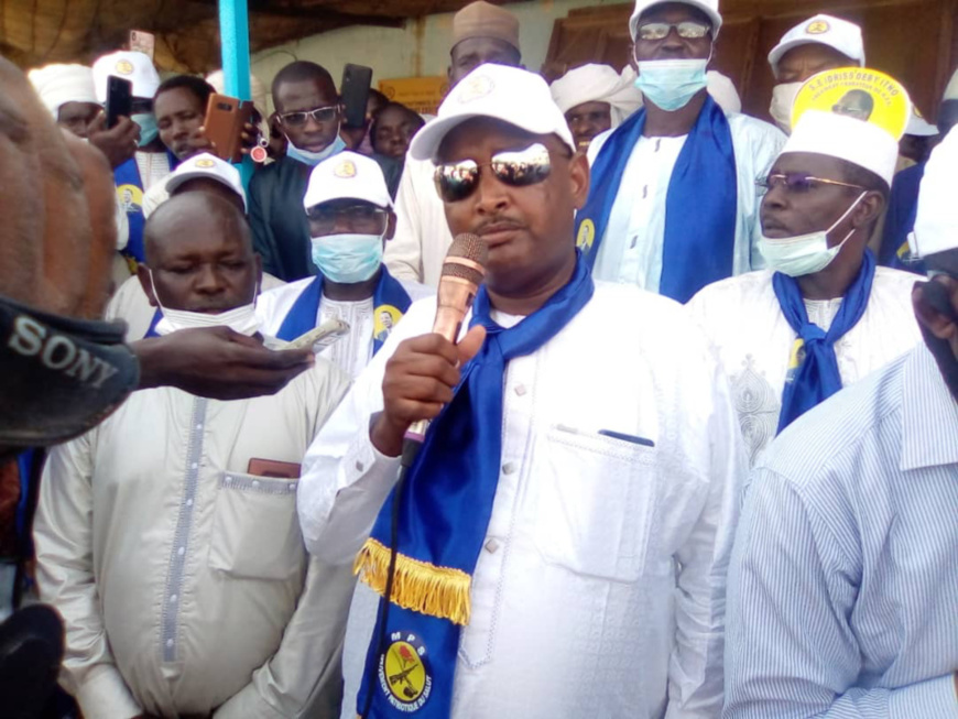 Tchad : un comité de militants du MPS entame une mission de sensibilisation au Ouaddaï Tchad : un comité de militants du MPS entame une mission de sensibilisation au Ouaddaï