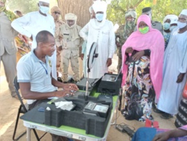 Tchad : à Koundjourou, une mission de sensibilisation constate des obstacles pour le recensement. © Hassan Djidda Hassan/Alwihda Info Tchad : à Koundjourou, une mission de sensibilisation constate des obstacles pour le recensement. © Hassan Djidda Hassan/Alwihda Info