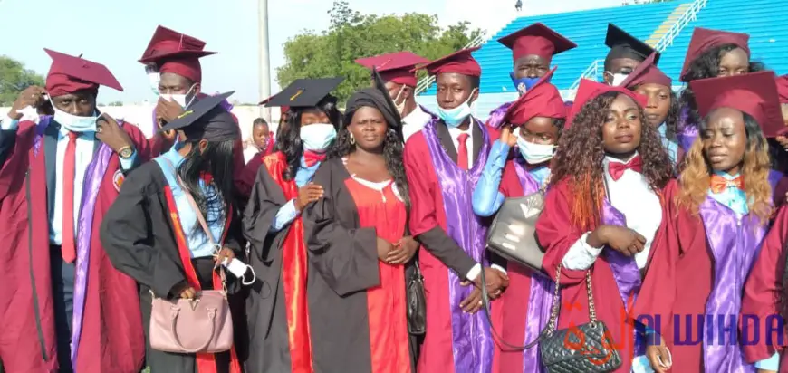 Tchad : remise des diplômes à 878 lauréats de la 7e promotion de l'Université Emi Koussi