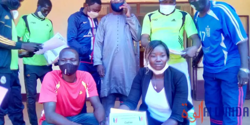 Tchad : 16 lauréats reçoivent leur diplôme d'entraîneur de football à Pala. © Foka Mapagne/Alwihda Info