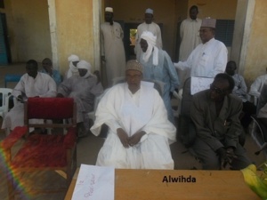 Ahmat Yacoub remet 20 cartons de livres au Lycée Mahamat Yacoub d’Abéché. Ahmat Yacoub remet 20 cartons de livres au Lycée Mahamat Yacoub d’Abéché.