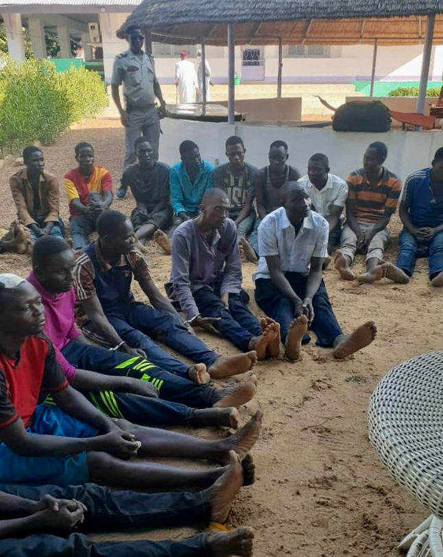 Tchad : ils tuent leurs victimes en vidant leur sang, 25 arrestations à Sarh Tchad : ils tuent leurs victimes en vidant leur sang, 25 arrestations à Sarh