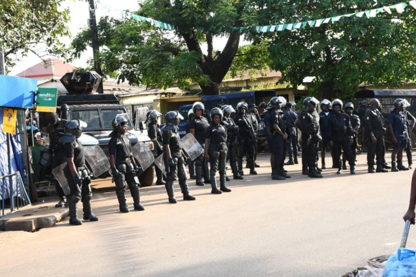 Guinée : l’opposant Cellou Dalein Diallo encerclé à son domicile