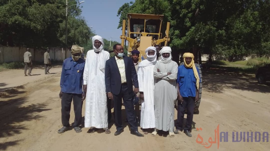 Tchad : les travaux de nivelage des rues progressent à Ati. © Hassan Djidda Hassan/Alwihda Info