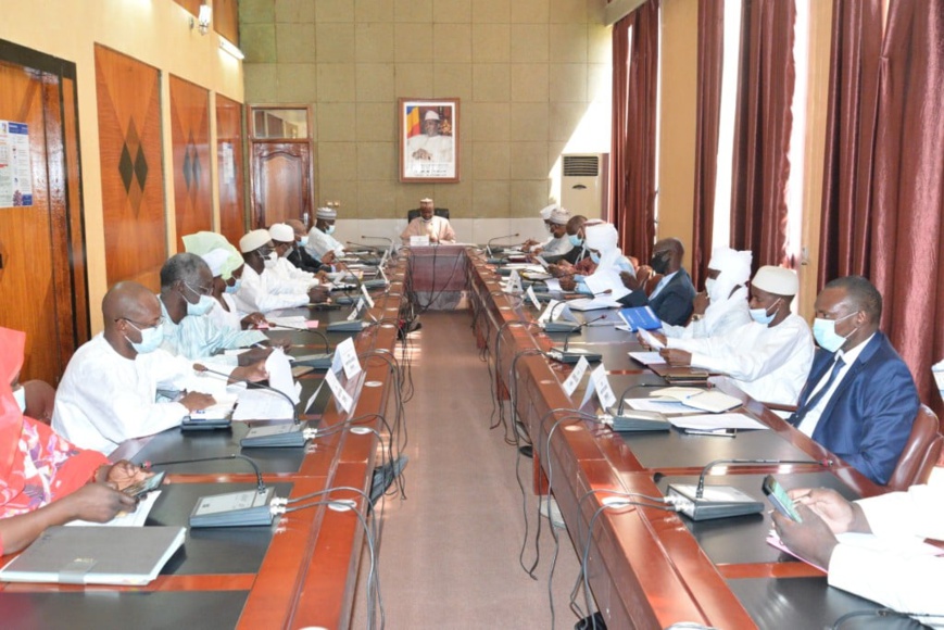 Tchad : l'appel de fonds dans les trésoreries interdit, les gouverneurs devront rembourser