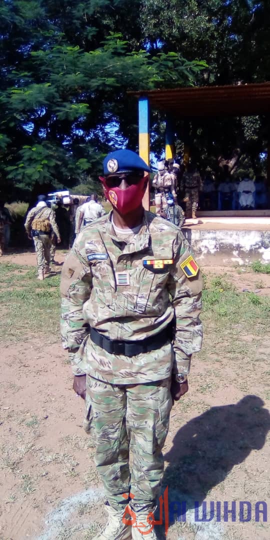 Tchad : le commandant de légion de gendarmerie du Mayo Kebbi Ouest, Ahmat Issakha Kelly, installé. © Foka Mapagne/Alwihda Info Tchad : le commandant de légion de gendarmerie du Mayo Kebbi Ouest, Ahmat Issakha Kelly, installé. © Foka Mapagne/Alwihda Info