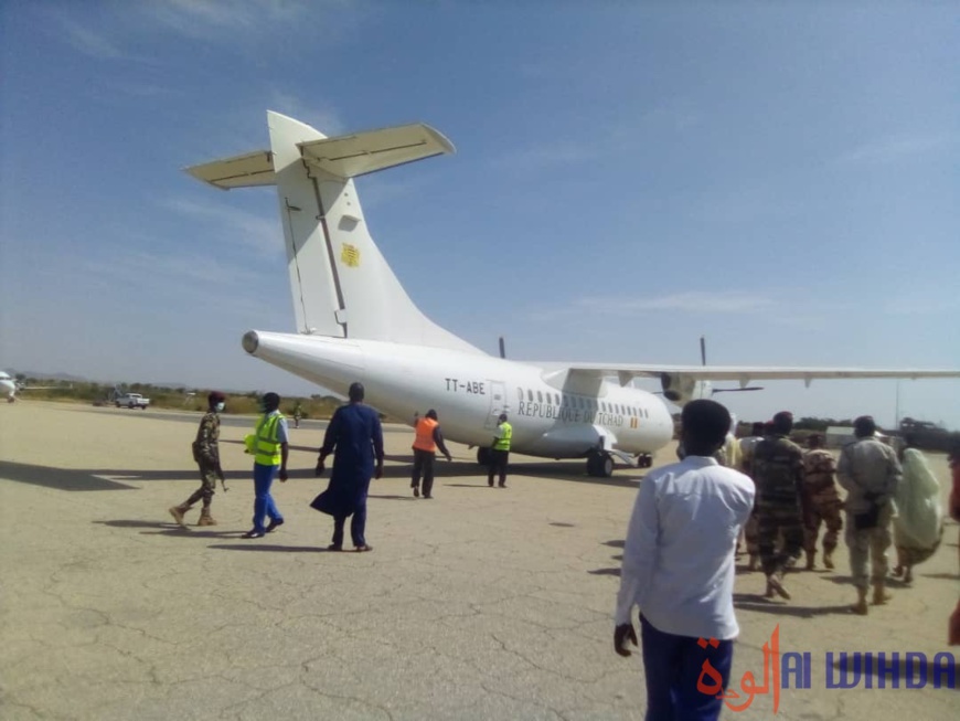 Tchad : la ministre de la Femme à Abéché, à la tête d'une délégation Tchad : la ministre de la Femme à Abéché, à la tête d'une délégation