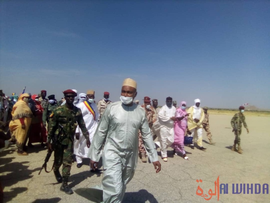 Tchad : la ministre de la Femme à Abéché, à la tête d'une délégation Tchad : la ministre de la Femme à Abéché, à la tête d'une délégation