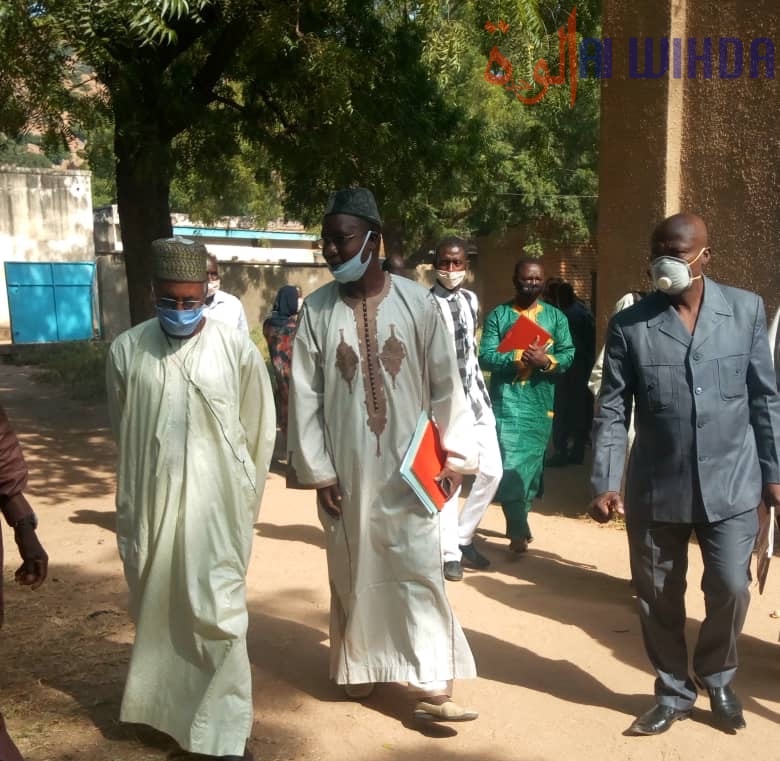 Tchad : le recteur d'Académie du centre inspecte les établissements de Mongo. © Saleh Hassan Rahma/Alwihda Info