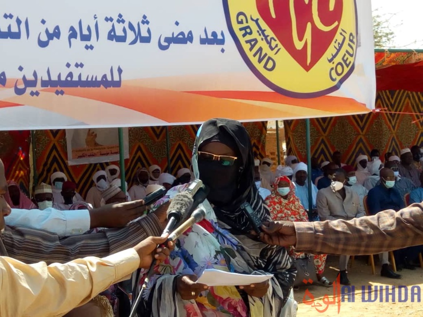 Tchad : des organisations féminines du Ouaddaï reçoivent du matériel pour leur autonomisation. © Hamid Mahamat Issa, Abba Issa/Alwihda Info