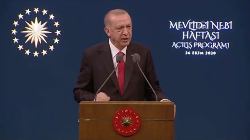 Le président Erdogan appelle les Turcs à boycotter les produits français