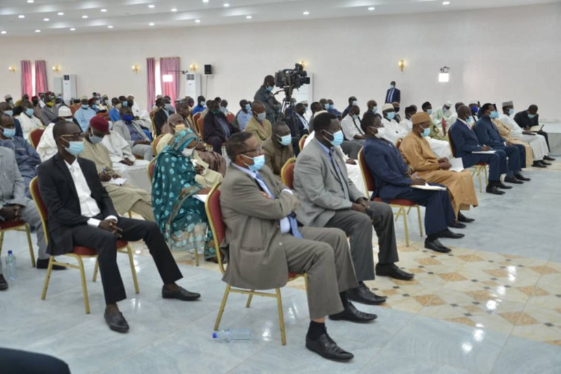 Tchad : Idriss Déby demande "l’apport de tous" pour le 2ème Forum Tchad : Idriss Déby demande "l’apport de tous" pour le 2ème Forum