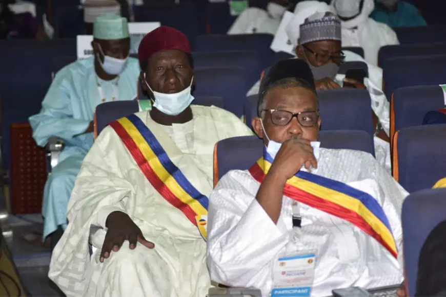 Tchad : un député propose un drapeau vert-jaune-rouge et un nouvel hymne