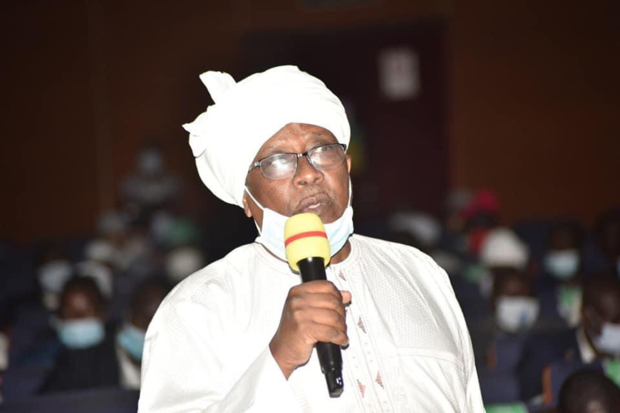 Tchad : "L'âge que je préconise pour être Président est de 30 ans", Abderaman Koulamallah