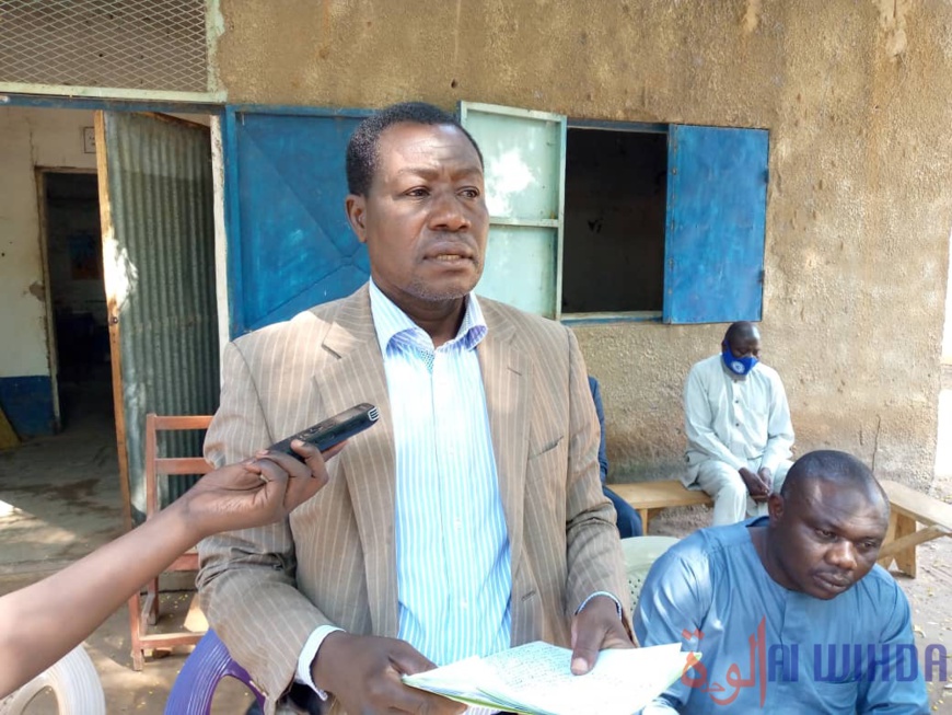 Tchad : à Laï, passation de service à la direction du CEG n°1 Tchad : à Laï, passation de service à la direction du CEG n°1