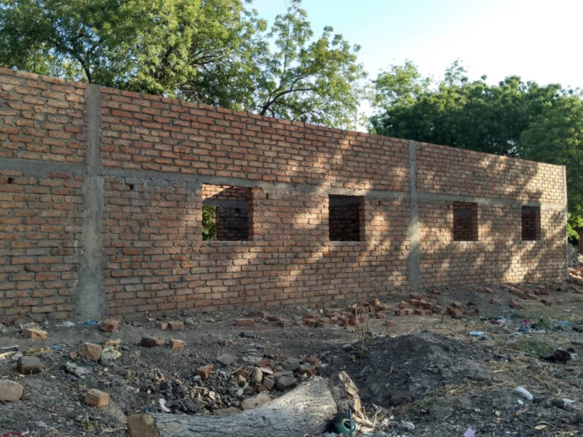 Tchad : au Hadjer-Lamis, une association construit des salles de classe aux élèves de primaire Tchad : au Hadjer-Lamis, une association construit des salles de classe aux élèves de primaire