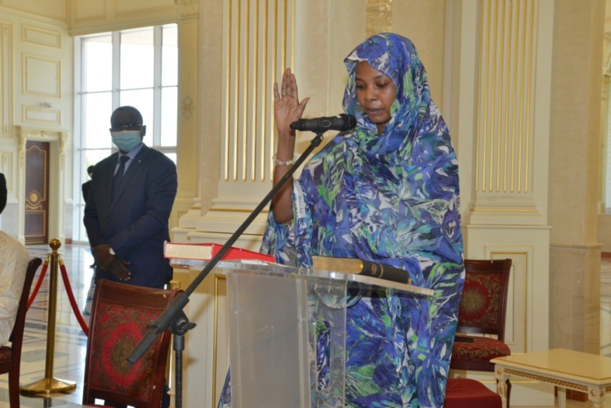 Tchad : Amalkher Djibrine Souleymane prête serment à la Présidence Tchad : Amalkher Djibrine Souleymane prête serment à la Présidence