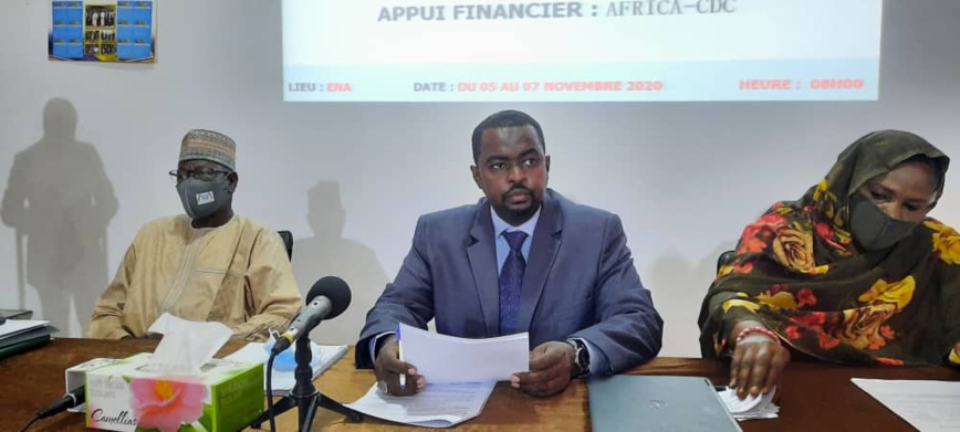 Tchad : les agents communautaires de santé formés pour mieux détecter l'apparition de la Covid-19 Tchad : les agents communautaires de santé formés pour mieux détecter l'apparition de la Covid-19