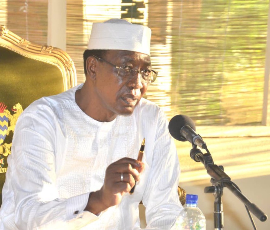 تشاد: رئيس الجمهورية يلتقي بمسئولي إقليم مايو كيبي شرق تشاد: رئيس الجمهورية يلتقي بمسئولي إقليم مايو كيبي شرق