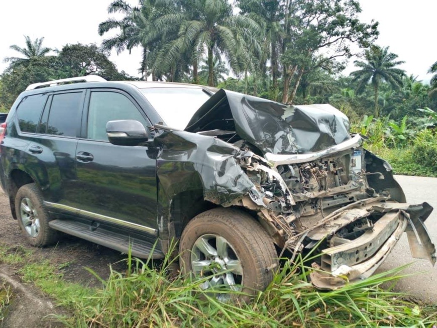 Samuel Eto'o victime d'un accident de voiture. © Martin Camus Mimb