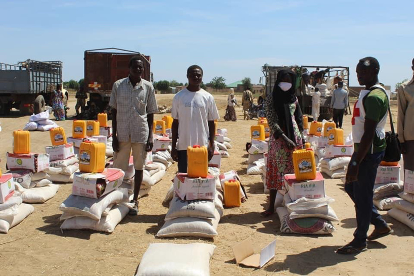 Tchad : des kits alimentaires remis aux sinistrés des inondations à N'Djamena. © Min.Santé Tchad : des kits alimentaires remis aux sinistrés des inondations à N'Djamena. © Min.Santé