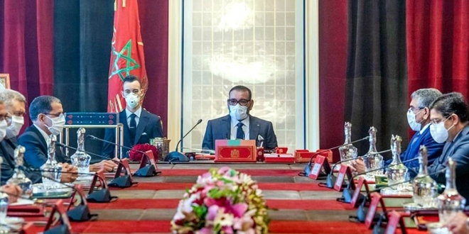 Lutte contre le coronavirus : le Roi du Maroc ordonne une vaccination nationale. © DR Lutte contre le coronavirus : le Roi du Maroc ordonne une vaccination nationale. © DR