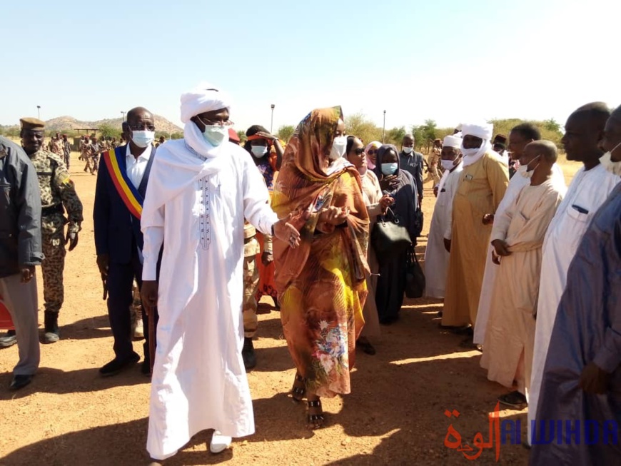 Tchad : la ministre Amina Priscille à l'Est pour la fête de la femme rurale Tchad : la ministre Amina Priscille à l'Est pour la fête de la femme rurale