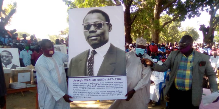 Tchad : les citoyens incités à la lecture à l'occasion du mois du livre Tchad : les citoyens incités à la lecture à l'occasion du mois du livre