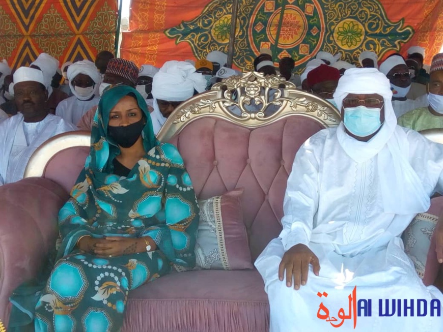 Tchad : une centrale solaire photovoltaïque inaugurée au Ouaddaï Tchad : une centrale solaire photovoltaïque inaugurée au Ouaddaï