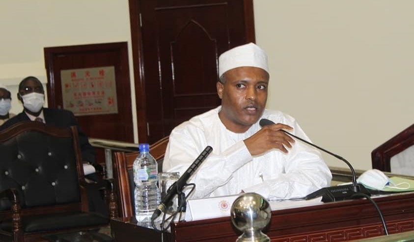 Le Dr Abdoulaye Sabre Fadoul, ministre de la Santé publique et de la Solidarité nationale.