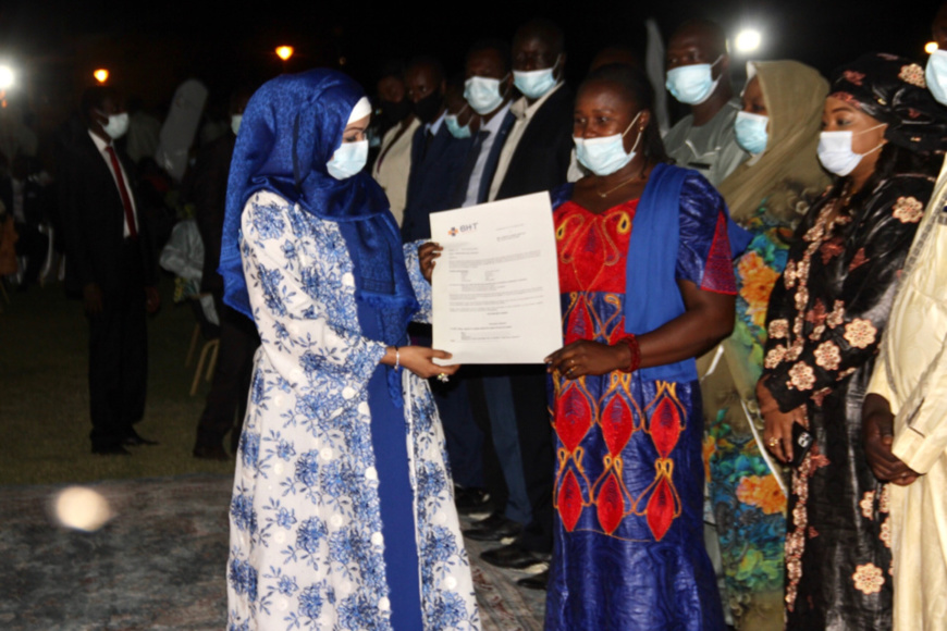 Tchad : la Première Dame galvanise la jeunesse lors de la nuit des entrepreneurs Tchad : la Première Dame galvanise la jeunesse lors de la nuit des entrepreneurs