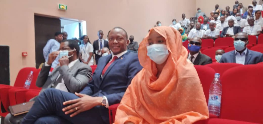 Tchad : groupe média 2TNRTV, deux chaines et une radio pour "révolutionner le numérique" Tchad : groupe média 2TNRTV, deux chaines et une radio pour "révolutionner le numérique"