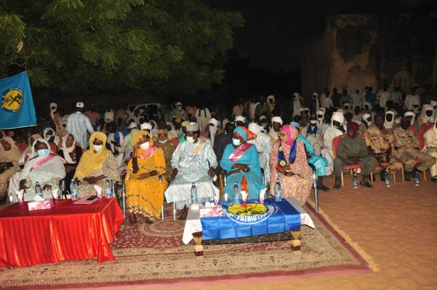 Tchad : des personnalités décorées lors de la Journée de la femme rurale Tchad : des personnalités décorées lors de la Journée de la femme rurale