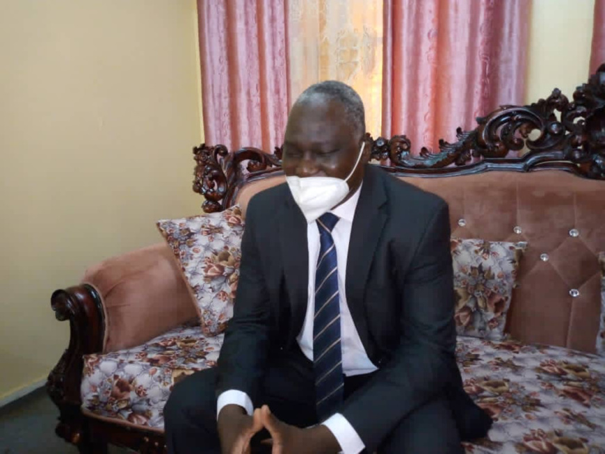 Tchad : le recteur d'Académie du Sud-Ouest en mission dans la Tandjilé Tchad : le recteur d'Académie du Sud-Ouest en mission dans la Tandjilé