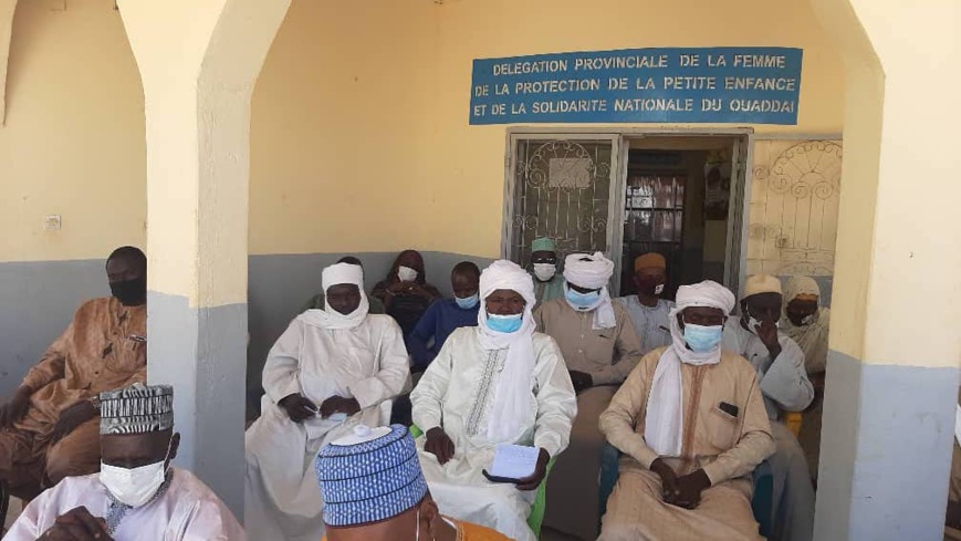 Tchad : L’UNICEF offre du matériel de travail aux comités de protection des enfants à Abéché Tchad : L’UNICEF offre du matériel de travail aux comités de protection des enfants à Abéché