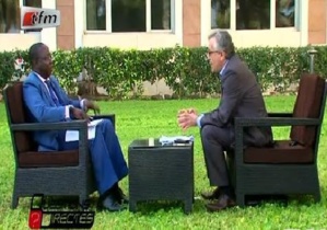 François Serres, l'avocat d'Hissein habré lors d'une émission télévisée. François Serres, l'avocat d'Hissein habré lors d'une émission télévisée.