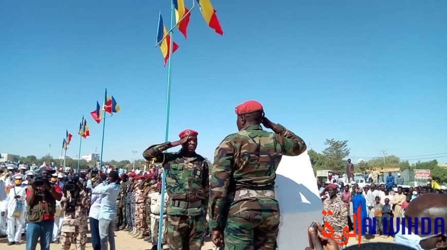 Tchad : cérémonie de prise d'armes à Abéché pour la fête du 1er décembre Tchad : cérémonie de prise d'armes à Abéché pour la fête du 1er décembre
