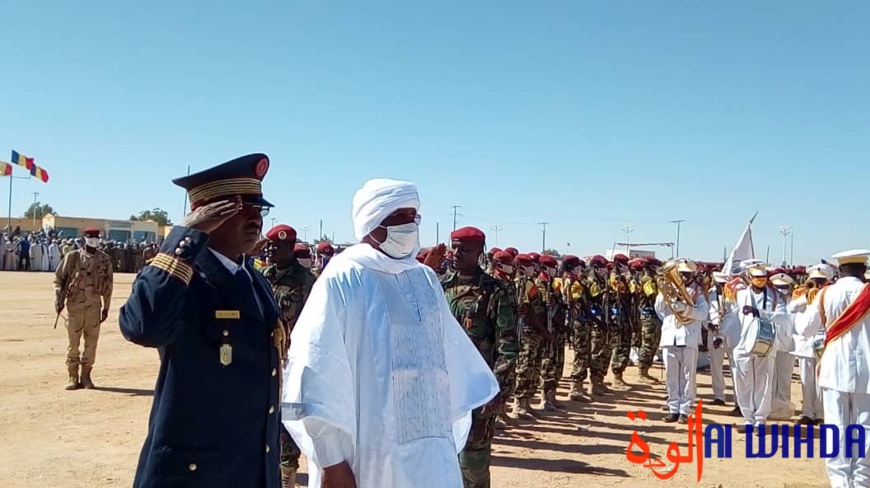 Tchad : cérémonie de prise d'armes à Abéché pour la fête du 1er décembre Tchad : cérémonie de prise d'armes à Abéché pour la fête du 1er décembre