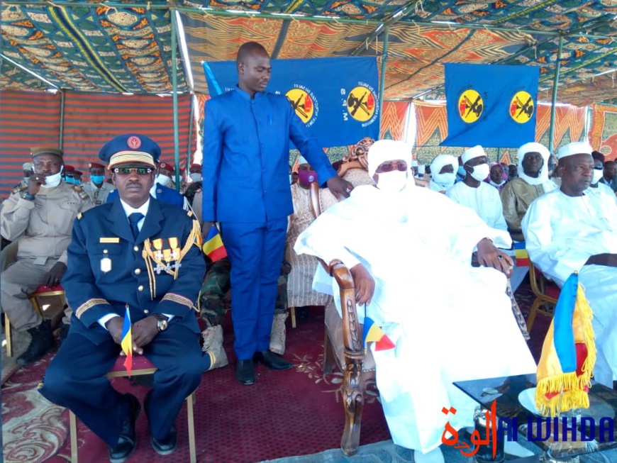 Tchad : cérémonie de prise d'armes à Abéché pour la fête du 1er décembre