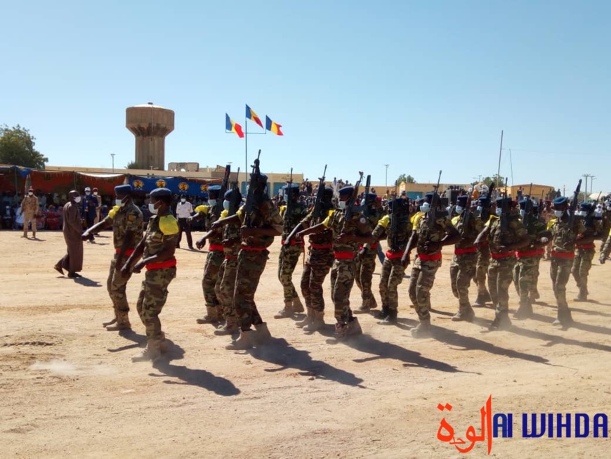 Tchad : cérémonie de prise d'armes à Abéché pour la fête du 1er décembre Tchad : cérémonie de prise d'armes à Abéché pour la fête du 1er décembre