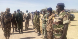 Tchad : en mission au Guéra, le directeur de la gendarmerie évalue la situation sécuritaire Tchad : en mission au Guéra, le directeur de la gendarmerie évalue la situation sécuritaire